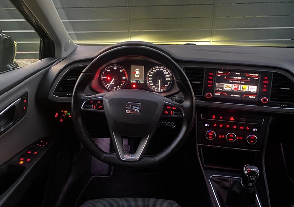 Seat Leon cena 57500 przebieg: 191230, rok produkcji 2014 z Chocz małe 596